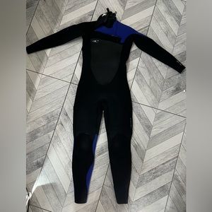 O’Neill Superfreak 4:3 Full Wetsuit women size 10